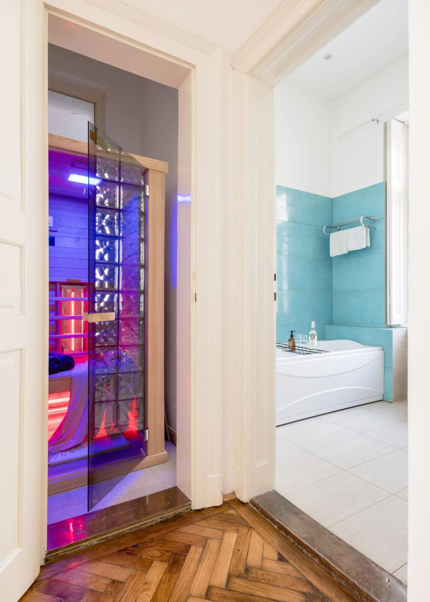 Wellness Retreat With Sauna & Jacuzzi - 1 Min To Opera بودابست المظهر الخارجي الصورة